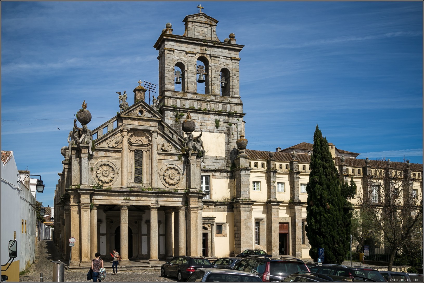 Evora